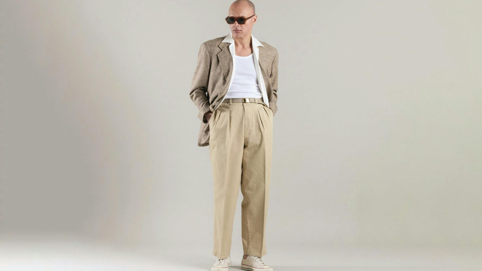 Pantalon sport FIT TAPE - kaki: Pantalons pour homme de la marque E